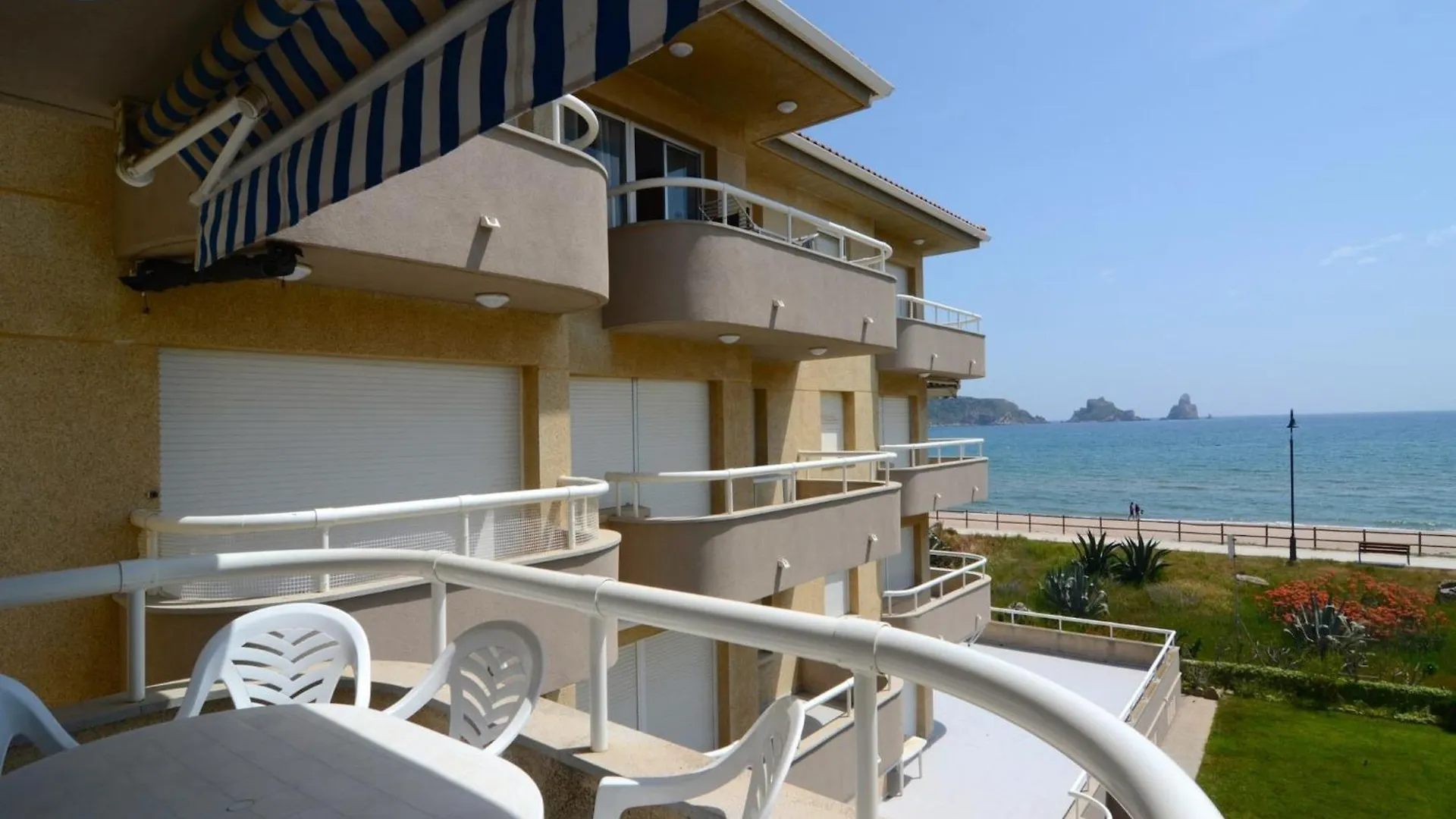 Manureva VII 2-A Apartment L'Estartit 0*,  Spain